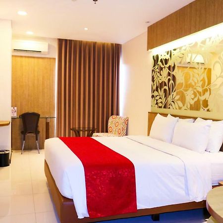 West Point Hotel Bandung Eksteriør bilde