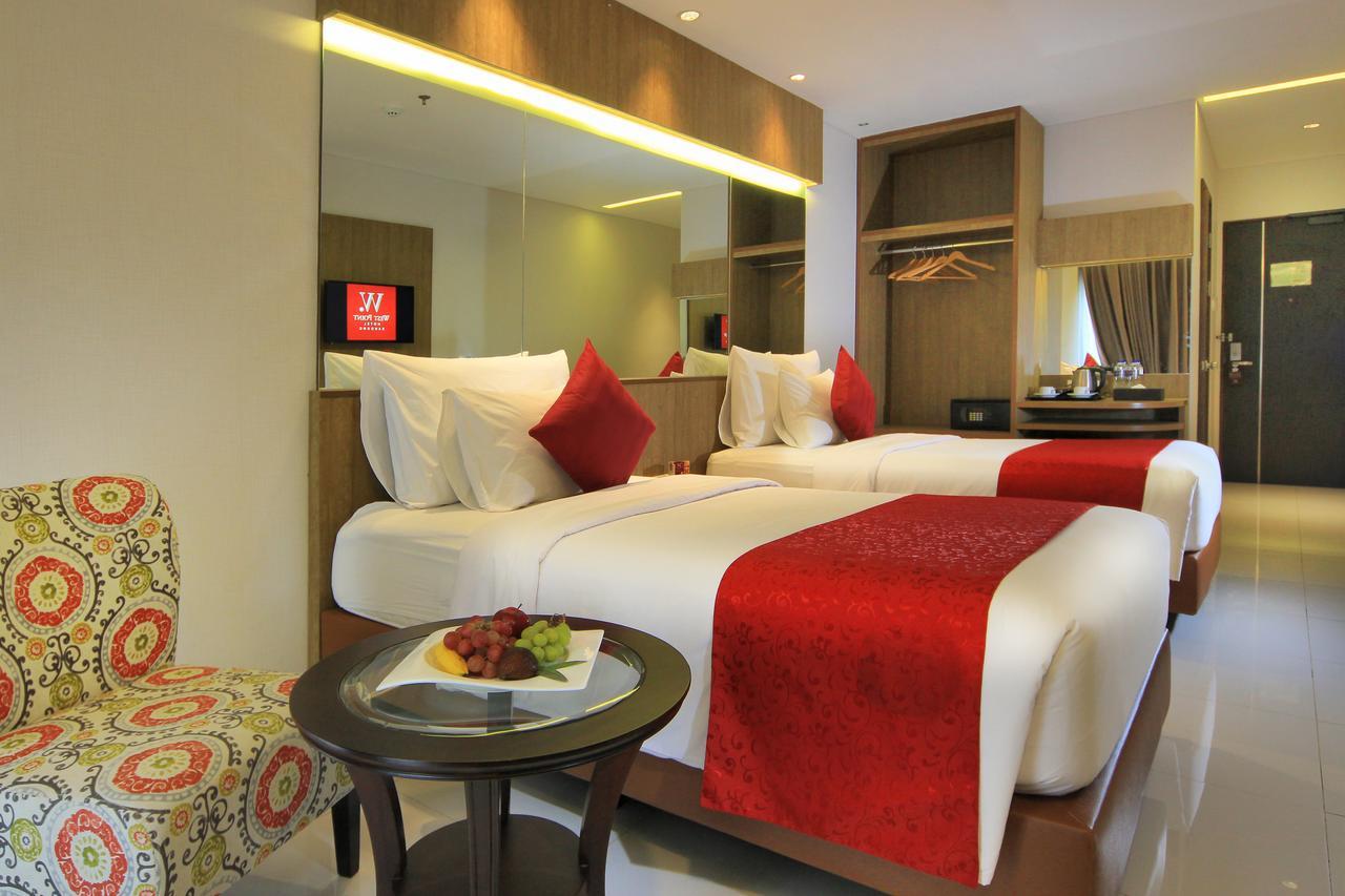 West Point Hotel Bandung Eksteriør bilde