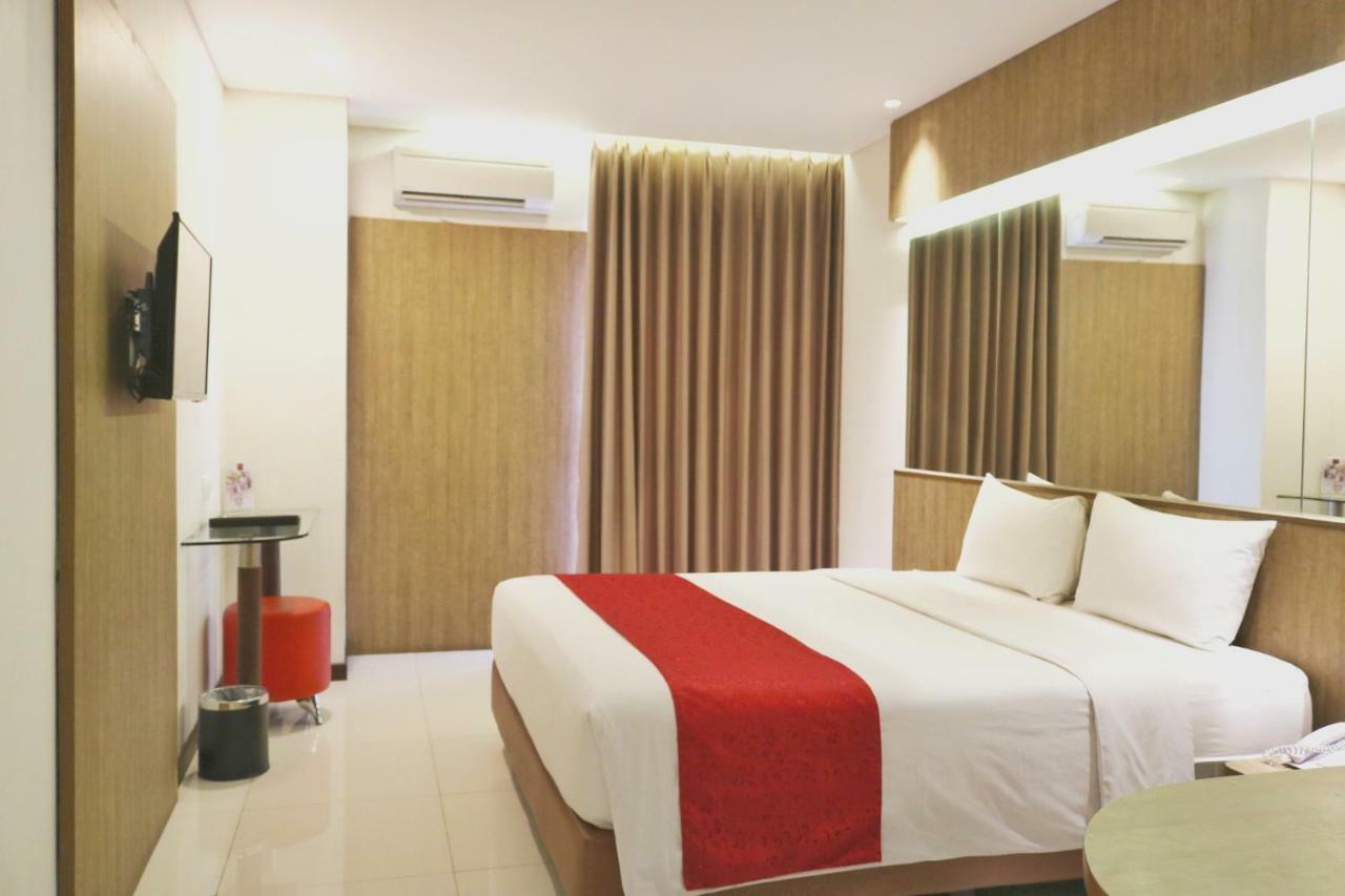 West Point Hotel Bandung Eksteriør bilde